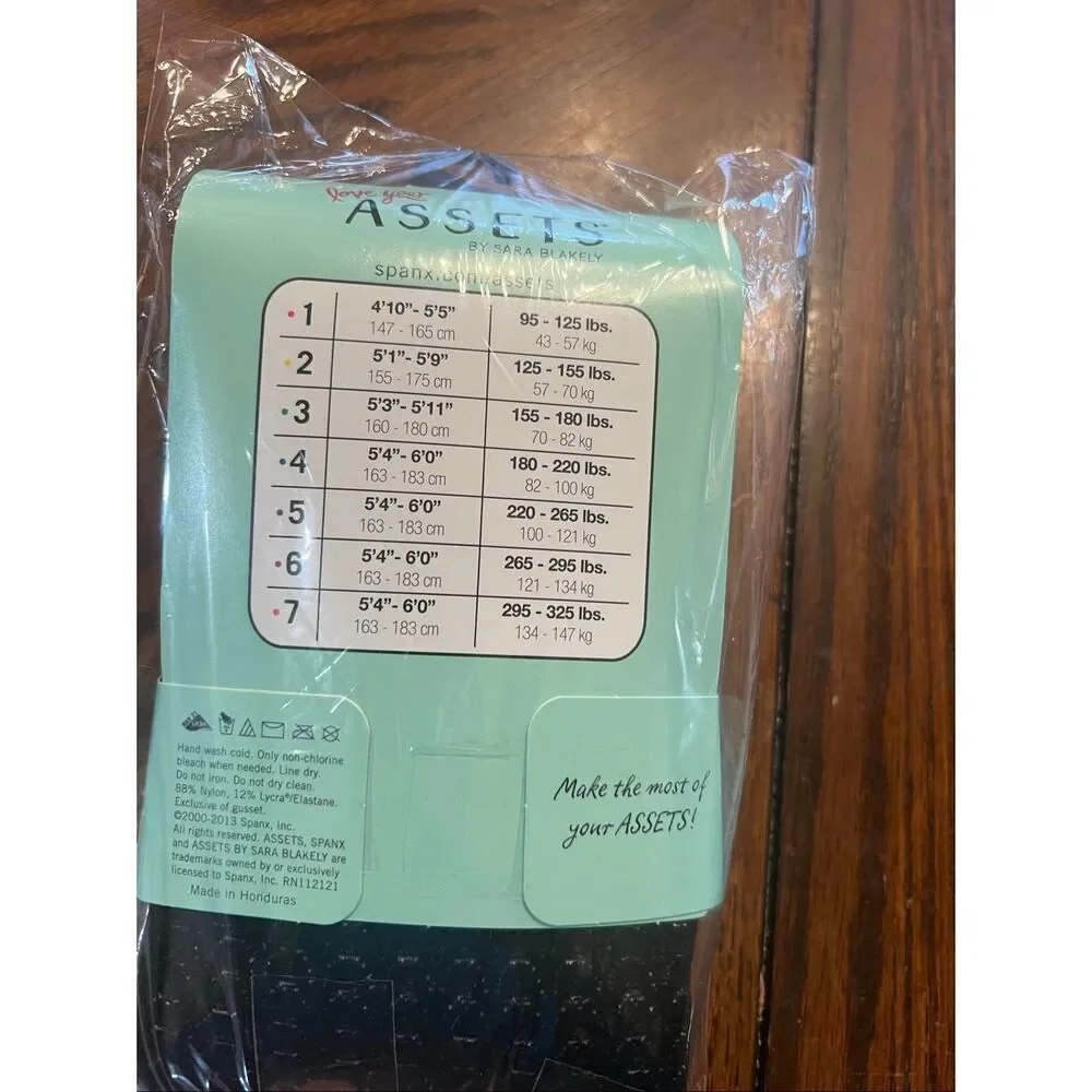 Assets by Sara Blakely Spanx Textured Wishbone Shaping Tights Black Size 2 New